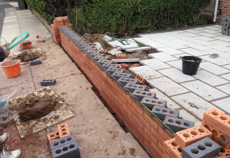 Midway construction of Dog tooth wall Aintree